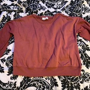 Long sleeve crew neck top